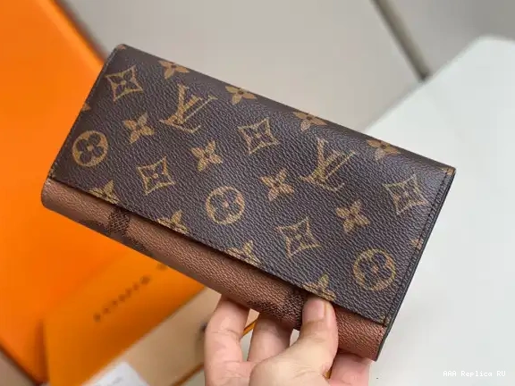 Aaa replica bags SARAH LOUIS VUITTON WALLET 0612